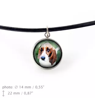 Basset Hound - jewelry with your photo box, set of necklace and earrings, personalized products from the Art-Dog brand