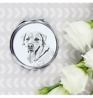 Labrador Retriever I - Pocket mirror with a dog, personalized mirror for a purse, compact mirror with Art-Dog brand print.