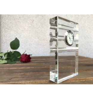 Chat Korat - une horloge en verre avec une photo, une photo de chat dans un cristal, une horloge de bureau personnalisée de la marque Art-Dog